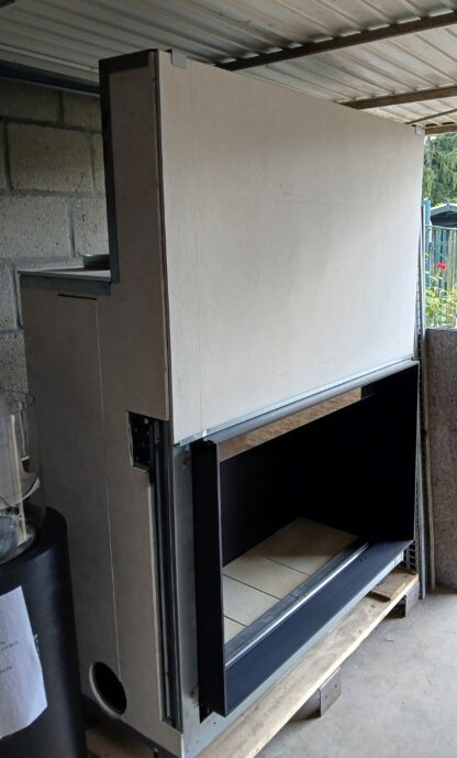 Inbouwhaard van M-Design met Liftdeur en Vonkenscherm - Afbeelding 3