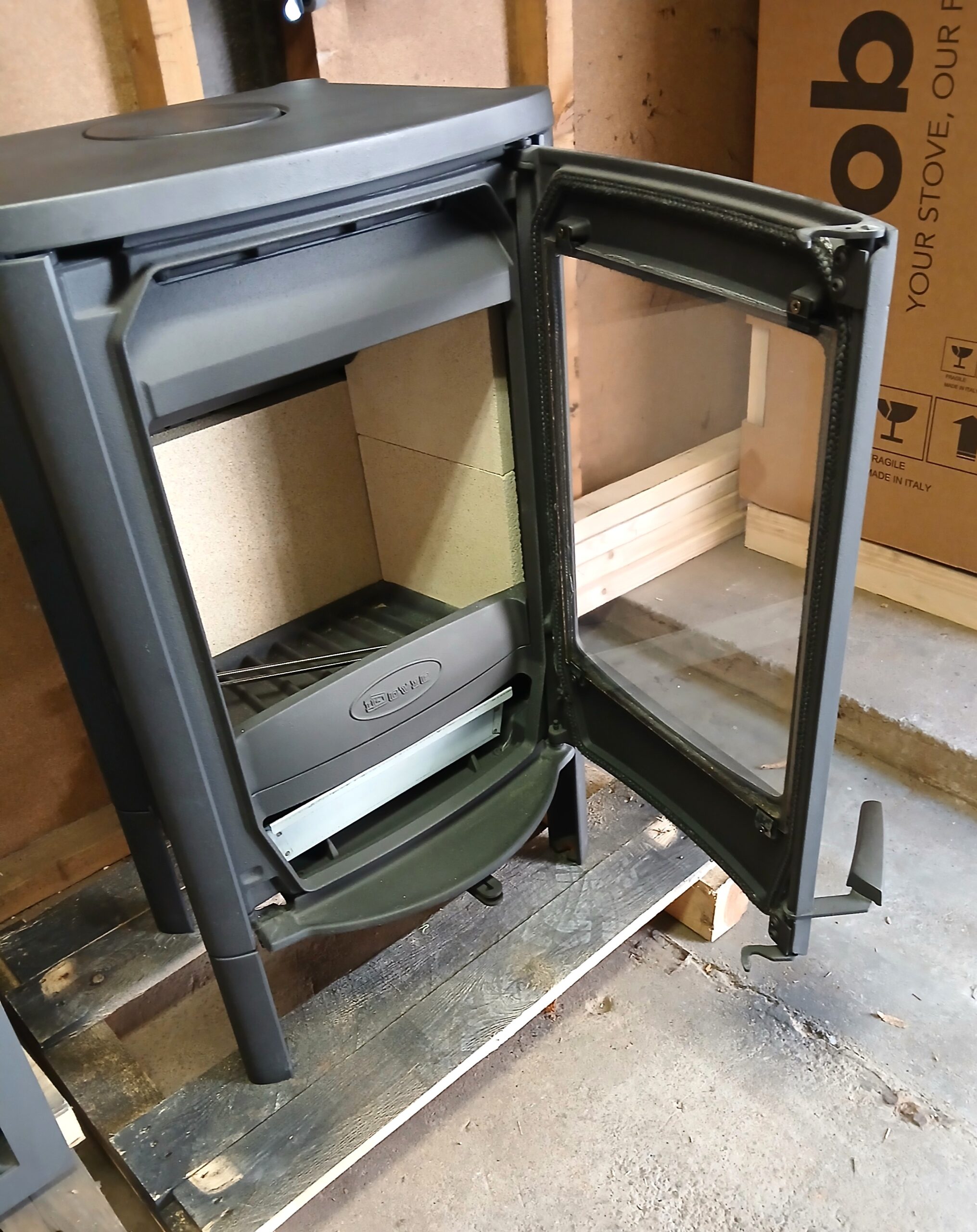 Aktie nieuwe gietijzeren Houtkachel van Dovre type Astro 2/L - Afbeelding 4